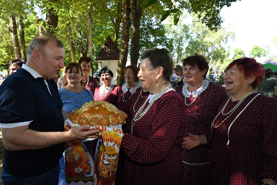 Глава Адыгеи поздравил жителей Красногвардейского района со 100-летним юбилеем муниципального образо