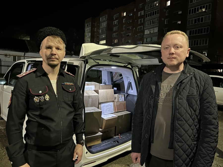 Из поселка Северного отправили гуманитарную помощь бойцам отряда "БАРС-11" и жителям Запорожской области