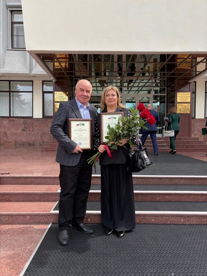 Глава Адыгеи Мурат Кумпилов отметил заслуги преподавателей АРКИ