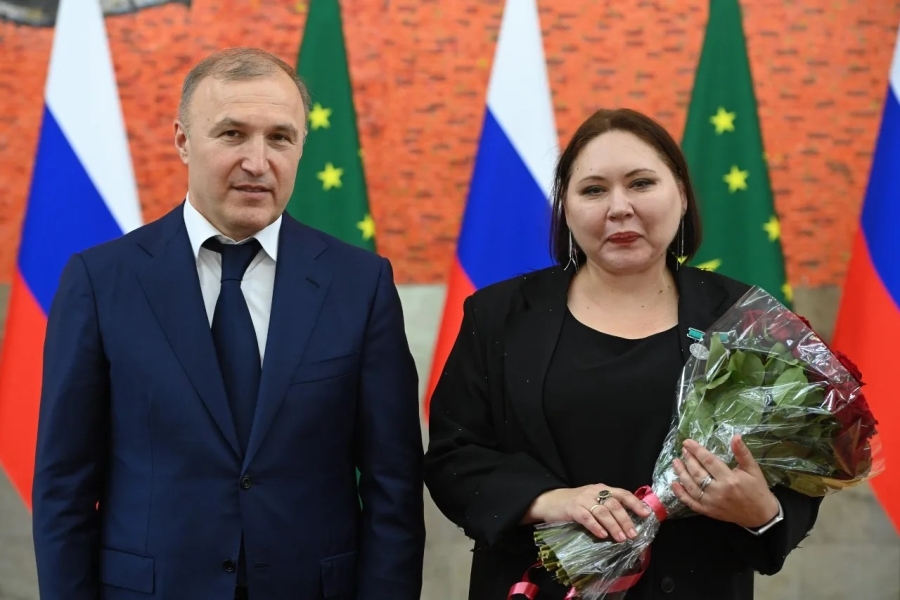 В Адыгее госнаградами отмечены представители сферы культуры